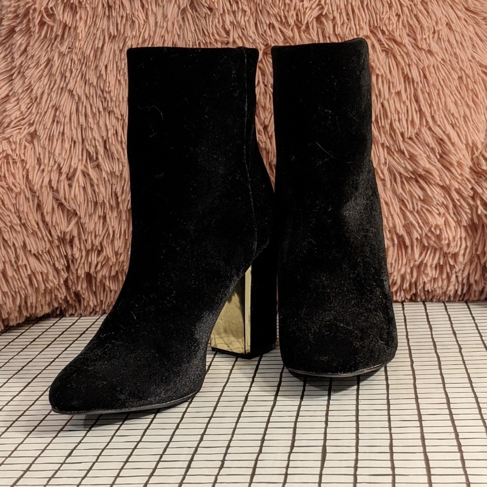 SOLD Black suede booties with gold details